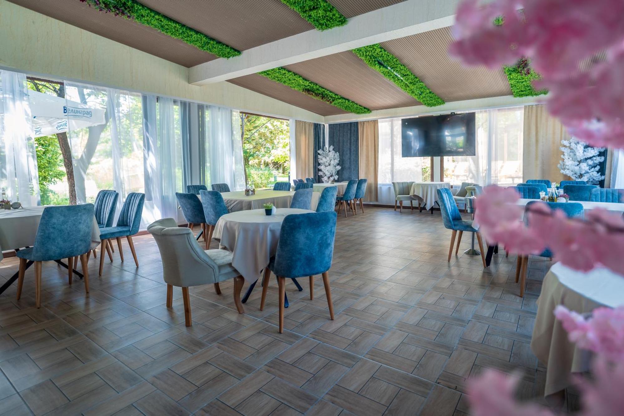 Спа Апартаменти За Гости Затворен Комплекс Емералд Rawda Exterior foto